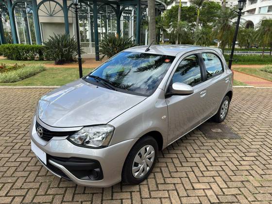 TOYOTA ETIOS 1.5 XS 16V FLEX 4P AUTOMÁTICO